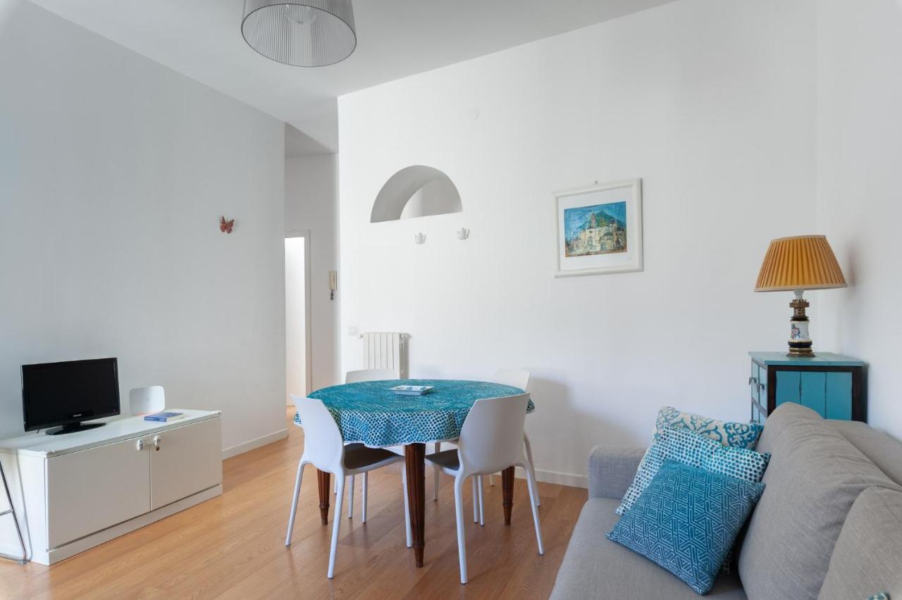 Casa Flo Con Terrazza E Ascensore Salerno Esterno foto
