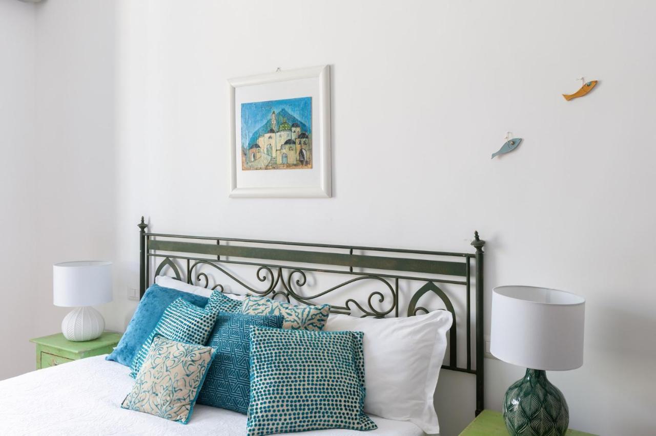 Casa Flo Con Terrazza E Ascensore Salerno Esterno foto